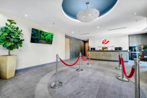 Fabulous Home by Rentyl Near Disney with Private Pool, Game Room & Resort Amenities - 7469M